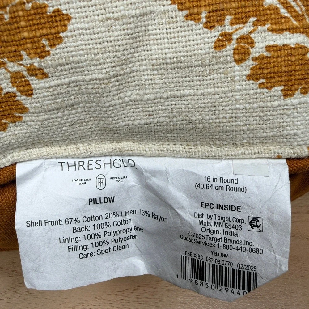 Threshold 16in Linen Blend Round Decorative Pillow Oak Leaf Acorn Fall NWOT